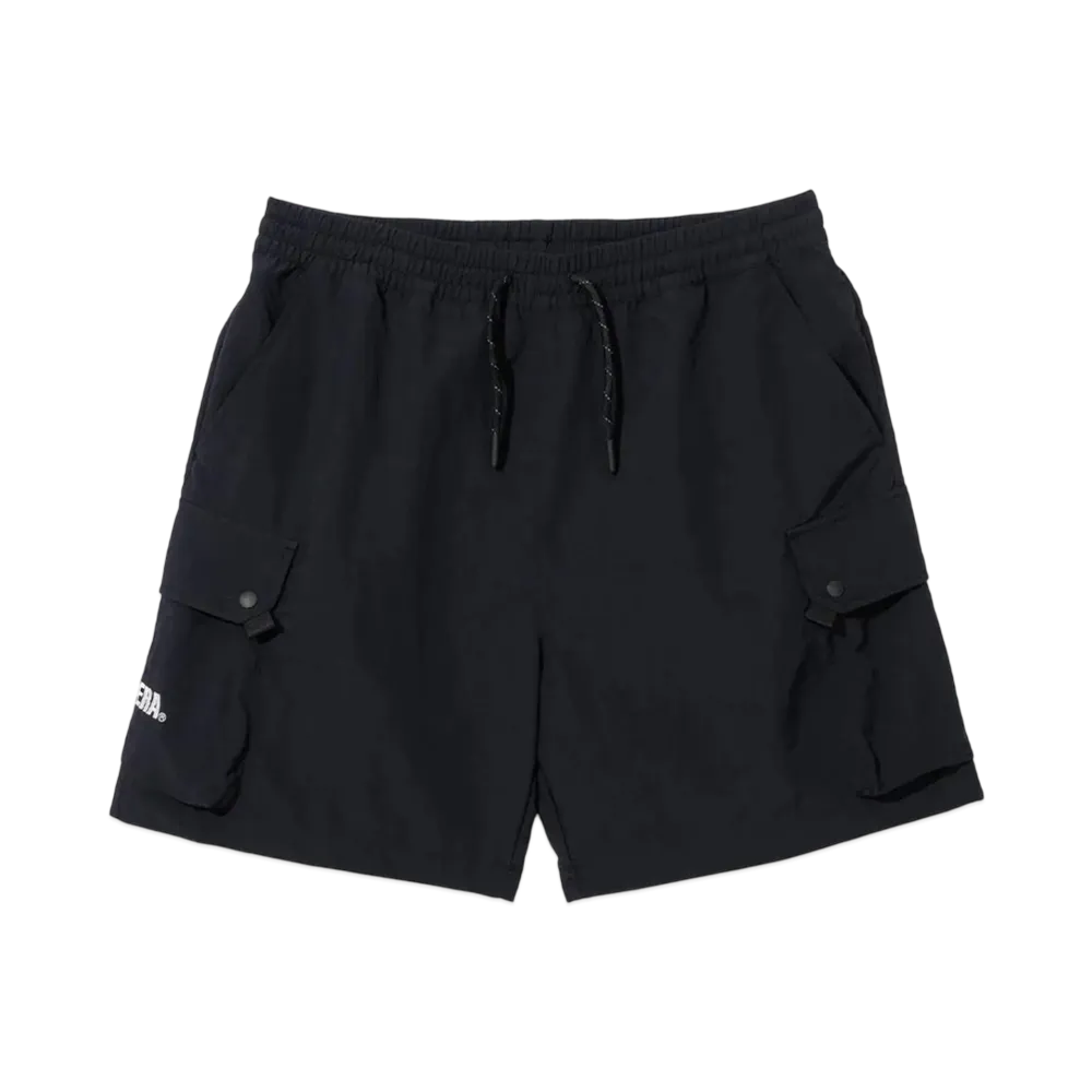 NEW ERA Outdoor Pocket Short Pants "Black"