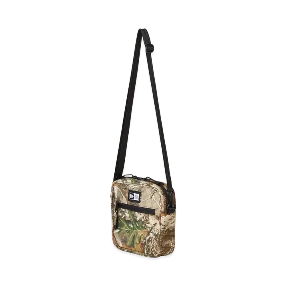 NEW ERA Square Shoulder Pouch 1.5L Box Logo "Real Tree Camo"