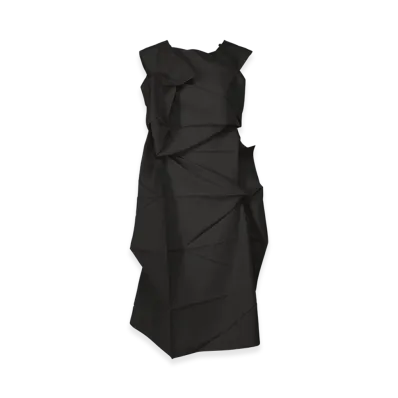132 5. ISSEY MIYAKE No.2 "Black"