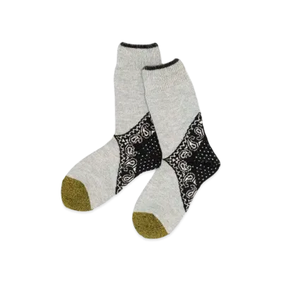 KAPITAL 96 Heel Paisley Bandanna Socks "Black"