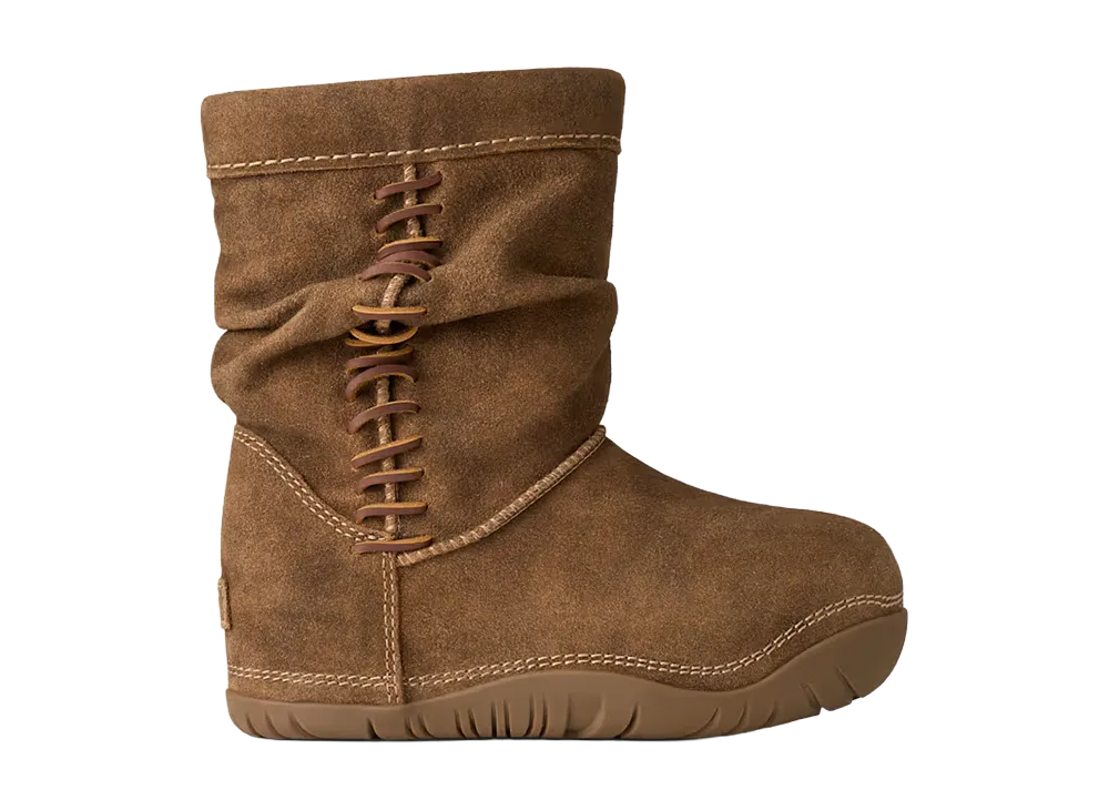 UGG Women's Bucked Boot "Chestnut"