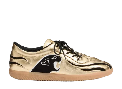 Valentino Garavani Kicky Sneaker In Laminated Nappa "Beige"