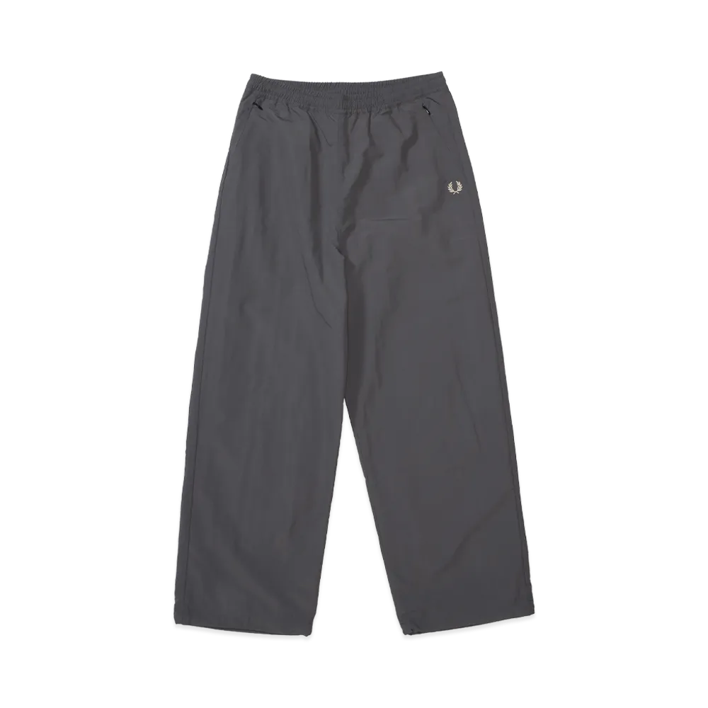 BEAMS x FRED PERRY Shell Pants "Anchor Grey"