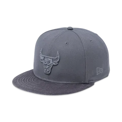 NEW ERA 59Fifty Year Of The Horse Chicago Bulls "Gray"