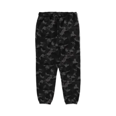 A BATHING APE x mastermind JAPAN Skull Camo Relaxed Fit Sweatpants "Black"