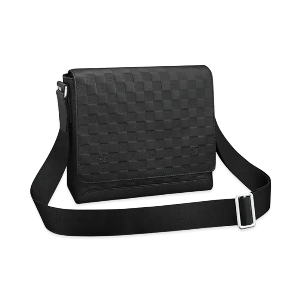 Louis Vuitton District PM Damier Infini