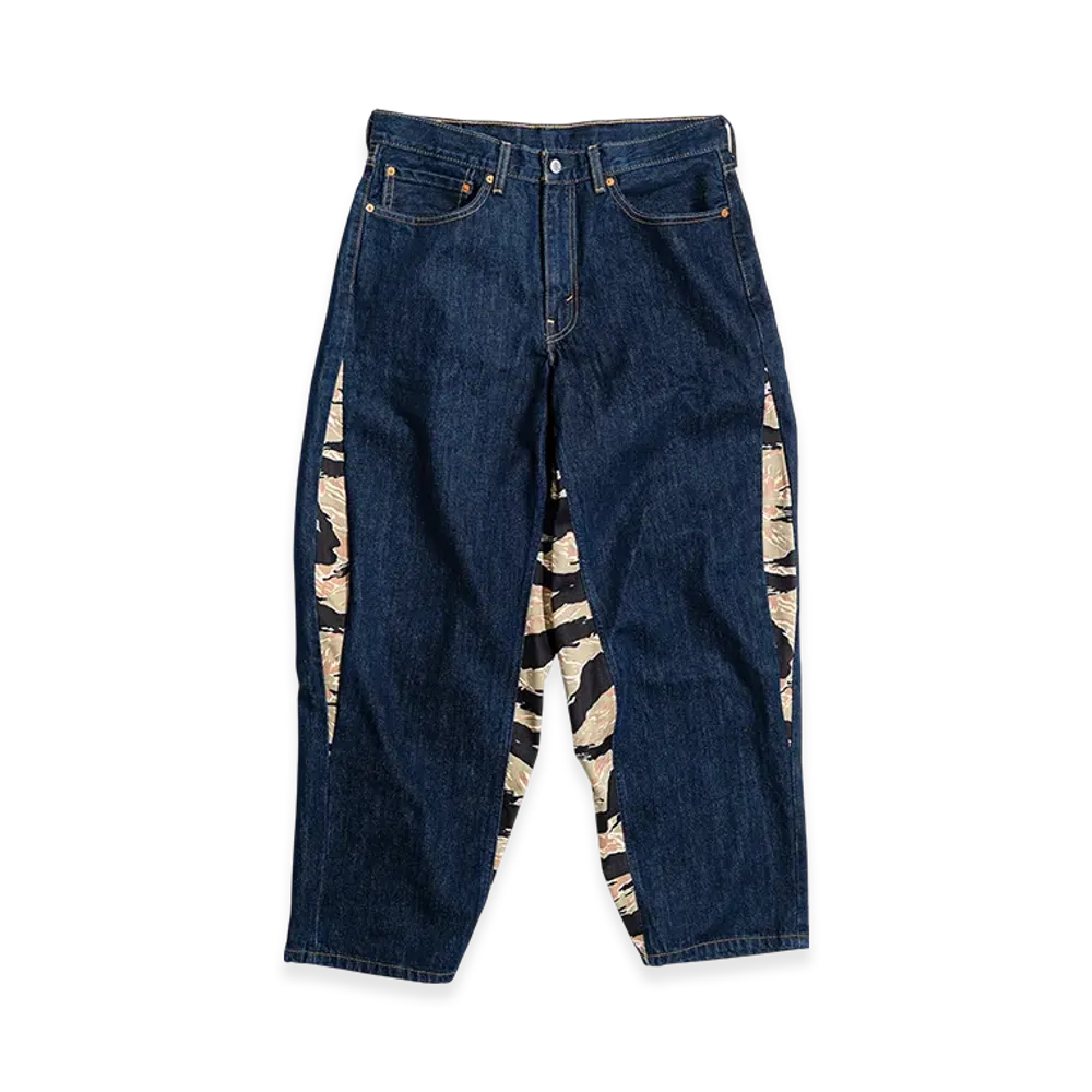 Levi's Nagoya Limited 550 Customized Expansion Baggy Jeans V2 S/D "Rinse Denim"