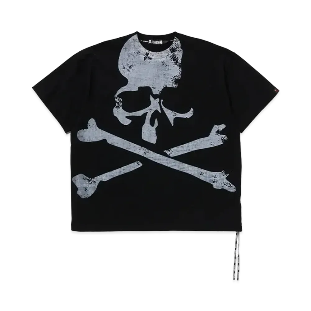 A BATHING APE x mastermind JAPAN Skull Over Print Relaxed Fit Tee "Black/White"