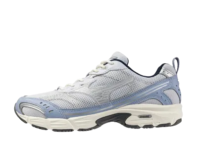 emmi × Mizuno Women's MXR "Light Blue"