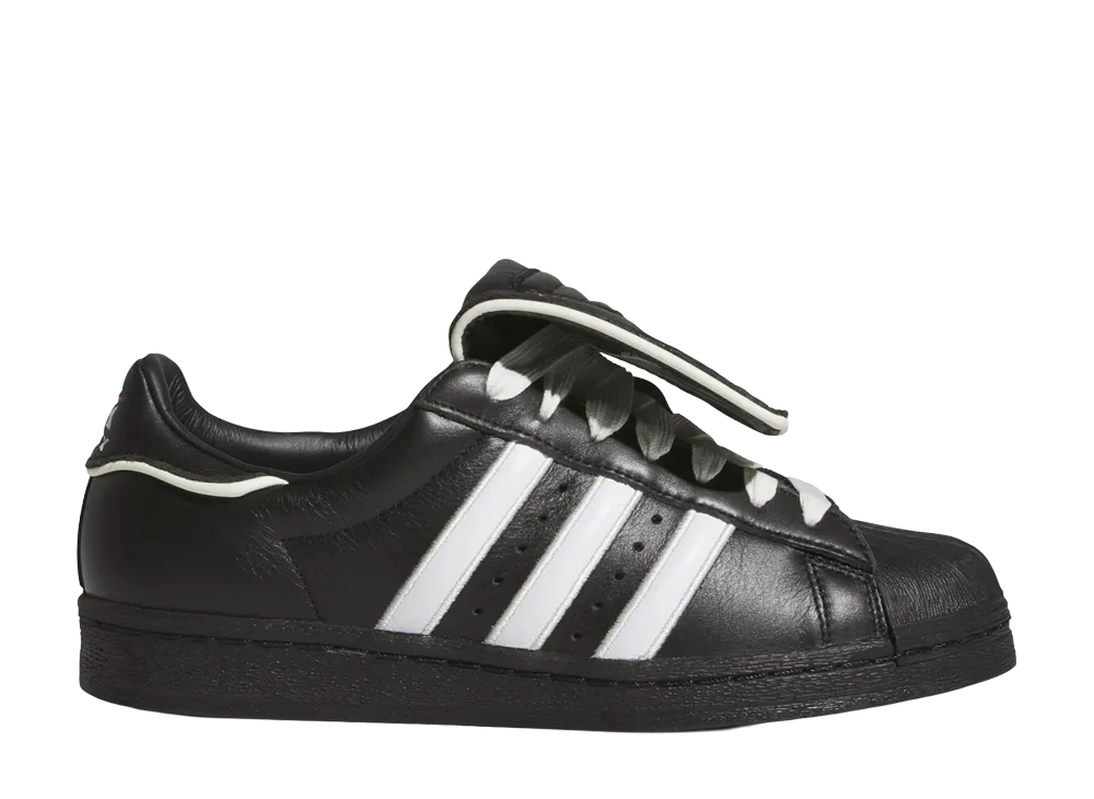 AVIREX × adidas Superstar 82 "Core Black/Cloud White"