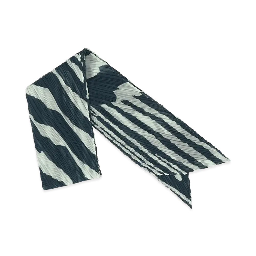 PLEATS PLEASE ISSEY MIYAKE Refraction Scarf "Grayish Navy"