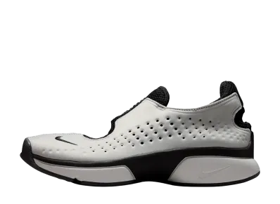 Nike Women's Rift 2 "Metallic Silver/Vast Grey/Black"