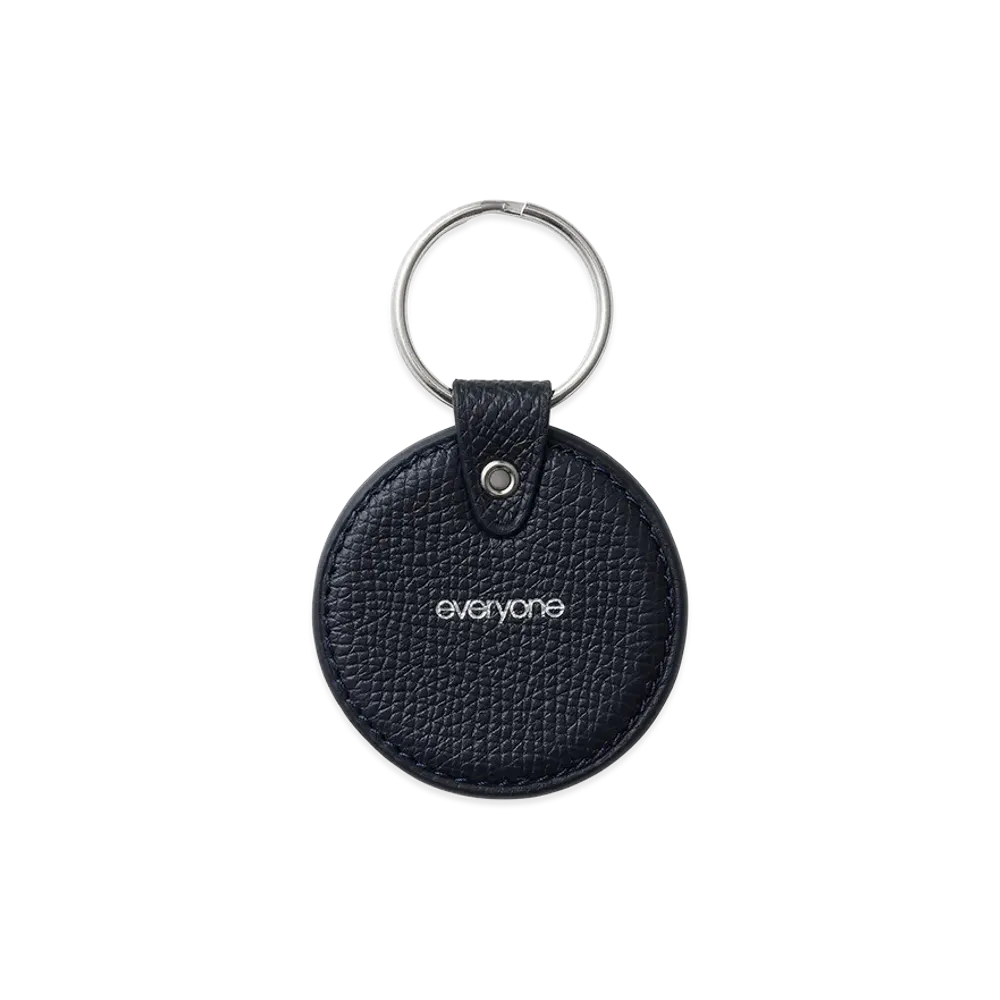 everyone x Tomo Nariai Circular Keychain "Navy"