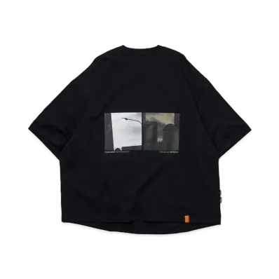 TIGHTBOOTH x GOOPiMADE Super Wide Logo Tee "Black"