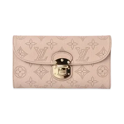 Louis Vuitton Amelia Wallet Mahina "Sable"