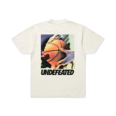 UNDEFEATED Form S/S Tee "Off White"