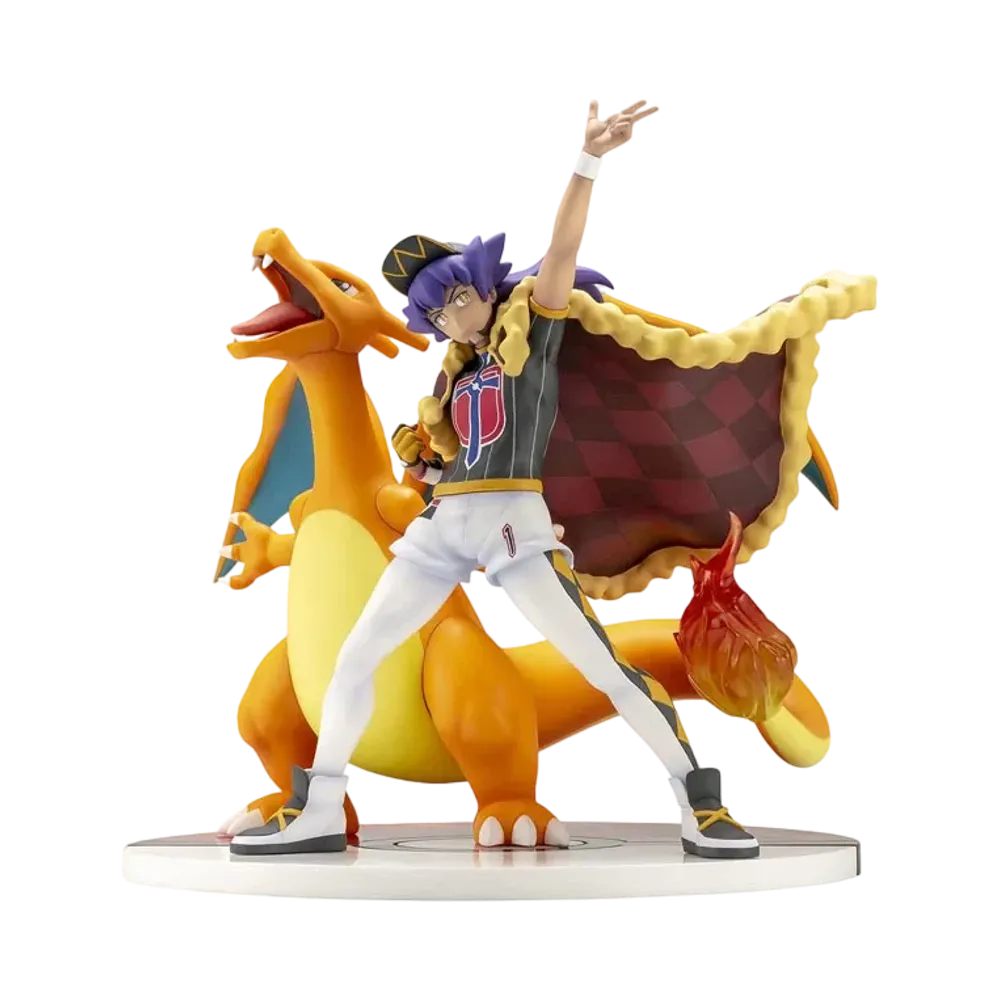 Pokemon Center Original Figure Leon & Charizard
