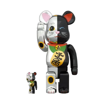 Bearbrick Maneki Neko 100% & 400%