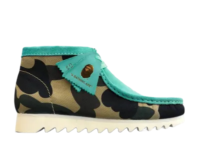 A BATHING APE × Clarks Wallabee "Light Blue Combi"