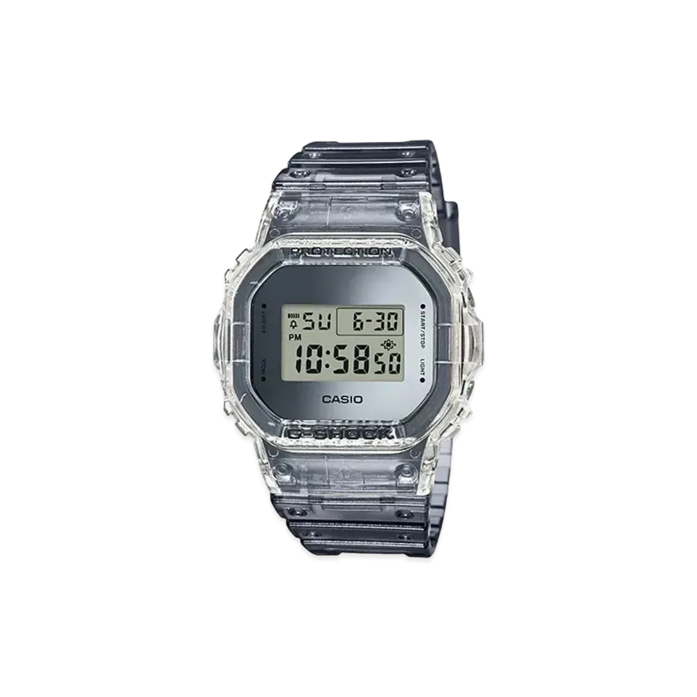 Casio G-Shock DW5600SK-1 - 42mm in Resin