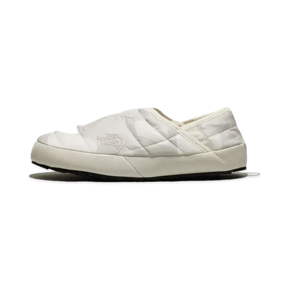 The North Face Kaws Thermoball Traction Mule V "Moonlight Ivory"