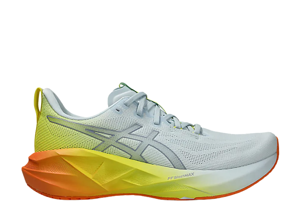 アシックス ノヴァブラスト5 "スカイ/レモンスパーク"