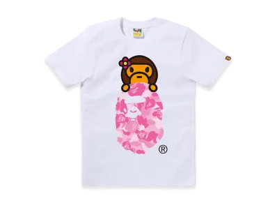 A BATHING APE Women's ABC Lisa Camo Lisa On Ape Head Tee "Whte/Pink"