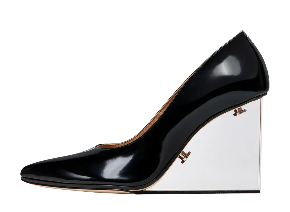 Maison Margiela Women's Tabi Claw Plexiglass Heel Pumps "Black"