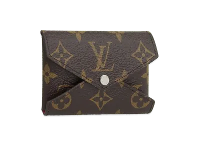 Louis Vuitton Women's Porte Cartes Kirigami "Pondicherry Pink"
