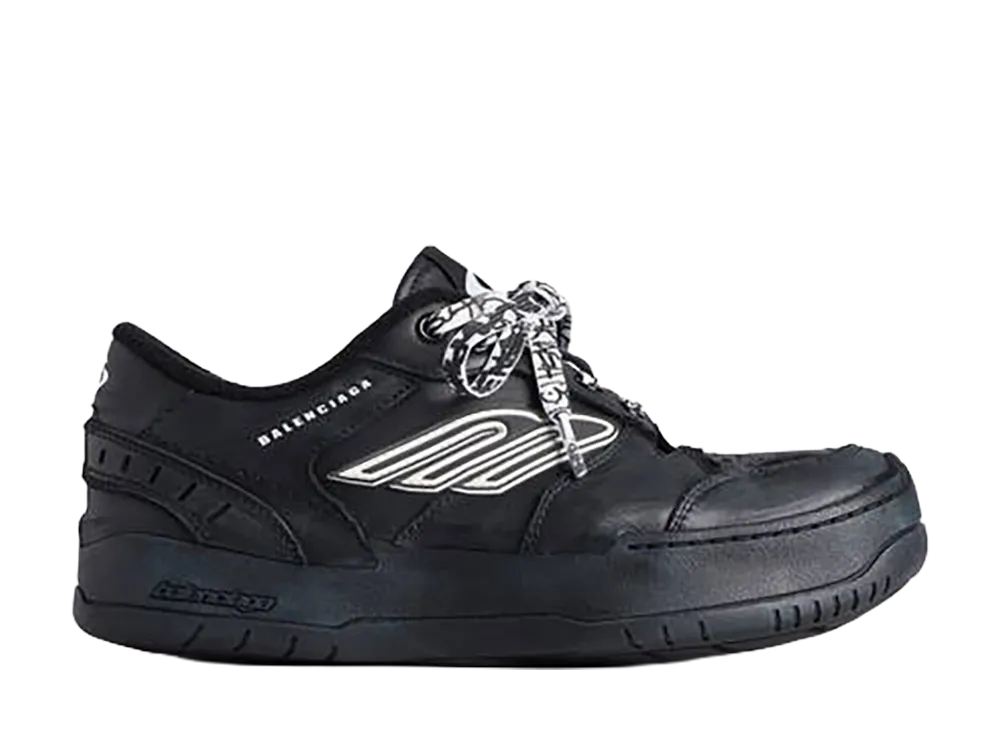 BALENCIAGA Women's Hamptons Platform Sneaker "Black"
