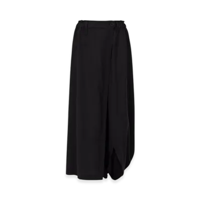 132 5. ISSEY MIYAKE Seamless Bottoms Basic "Black"