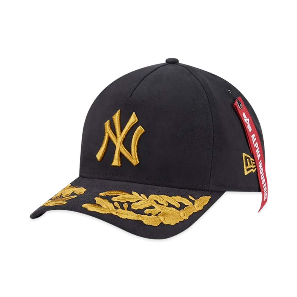 NEW ERA x MLB x Alpha Industries 9FORTY M-Crown A-Frame New York Yankees "Black"