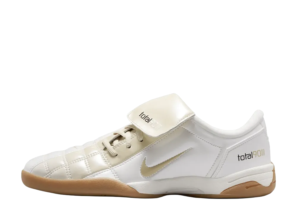 Nike Women's Total 90 3 SE "Sail"