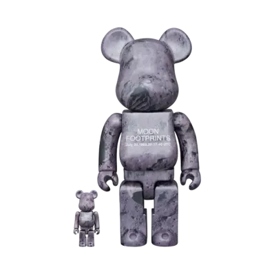 MEDICOM TOY "BEARBRICK" -NASA- MOON FOOTPRINTS 100% & 400%