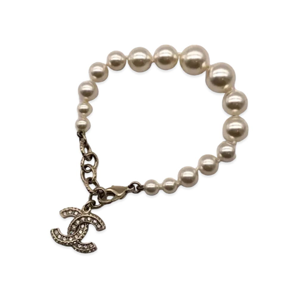 CHANEL Fake Pearl Bracelet 