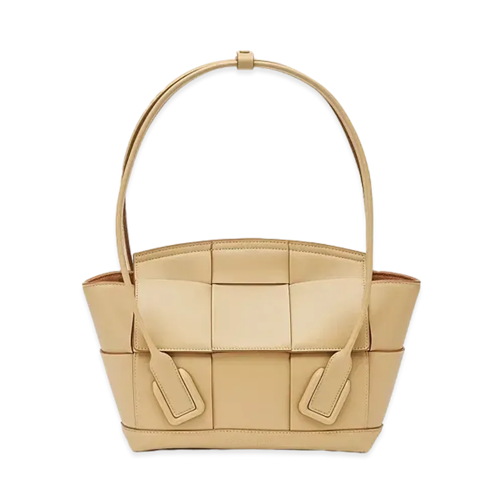 Bottega Veneta Arco "Tapioca"