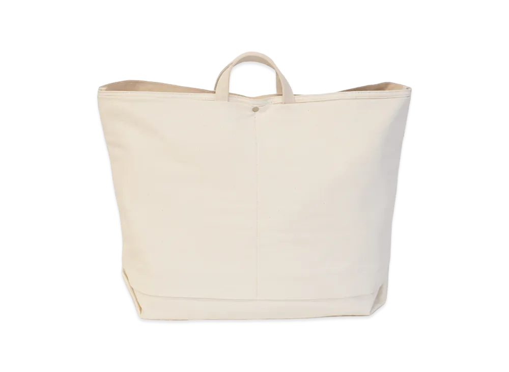 ANCELLM with This is a(n) C/R Duck Bag "White"