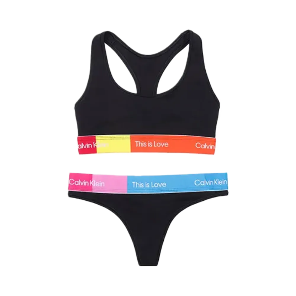Calvin Klein Modern Cotton T-Back "Black/Multi"