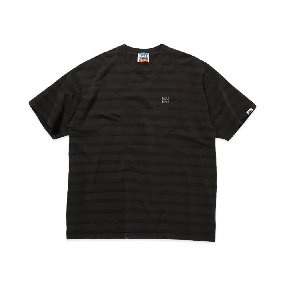 CITY COUNTRY CITY EMBROIDERED LOGO OVERDYE BORDER S/S T-SHIRT "BLACK"