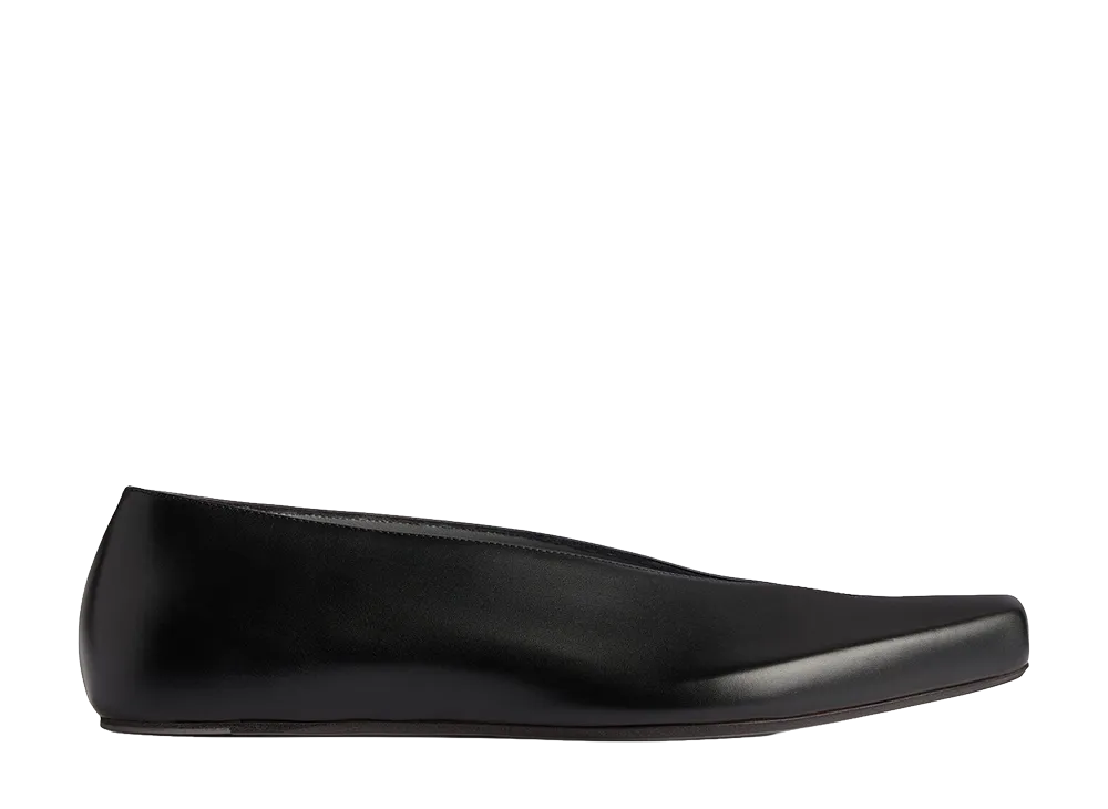 BALENCIAGA Women's Duchesse Ballerina Flat "Black"