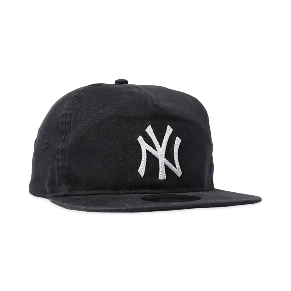 NEW ERA x URBAN OUTFITTERS NY YANKEES - GOLFER "NAVY"