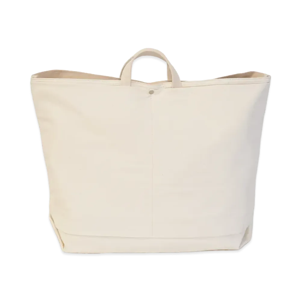 ANCELLM with This is a(n) C/R Duck Bag "White"
