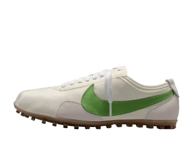 Nike Women's Moon Shoe "Sail/Chlorophyll"