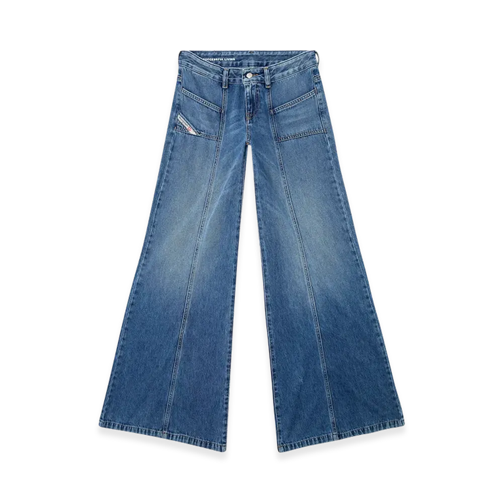 Diesel Flare Jeans D-Akii 09m56 "Medium Blue"