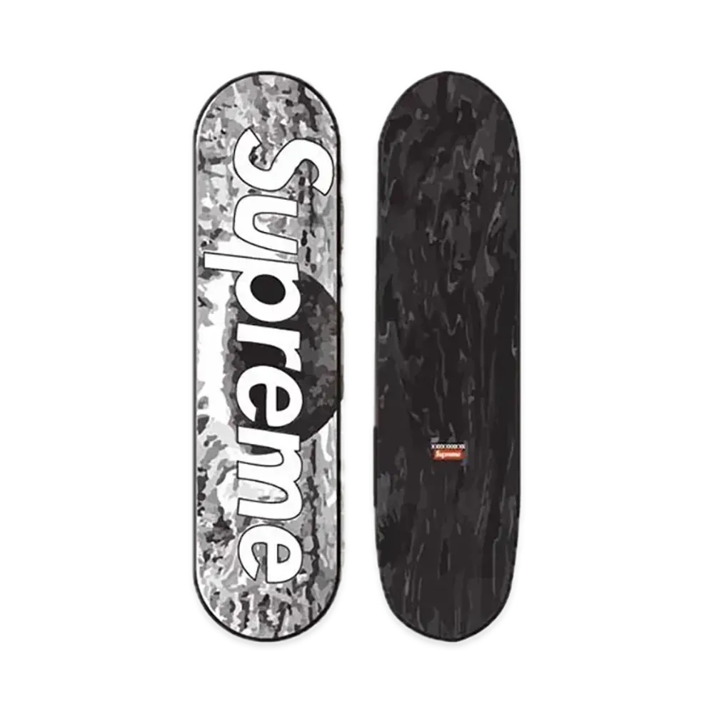 Supreme x AKIRA Neo-Tokyo Skateboard "Photo"
