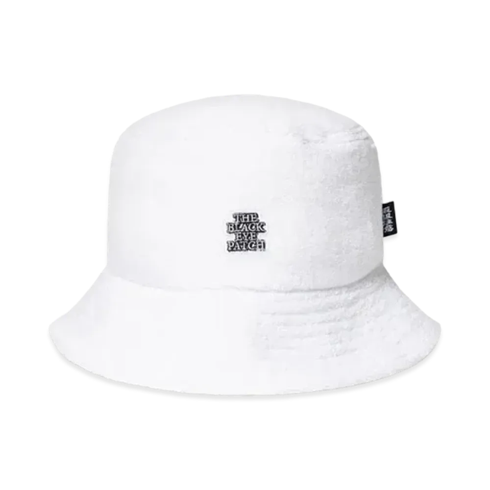 Blackeyepatch OG Label Pile Bucket Hat "White"