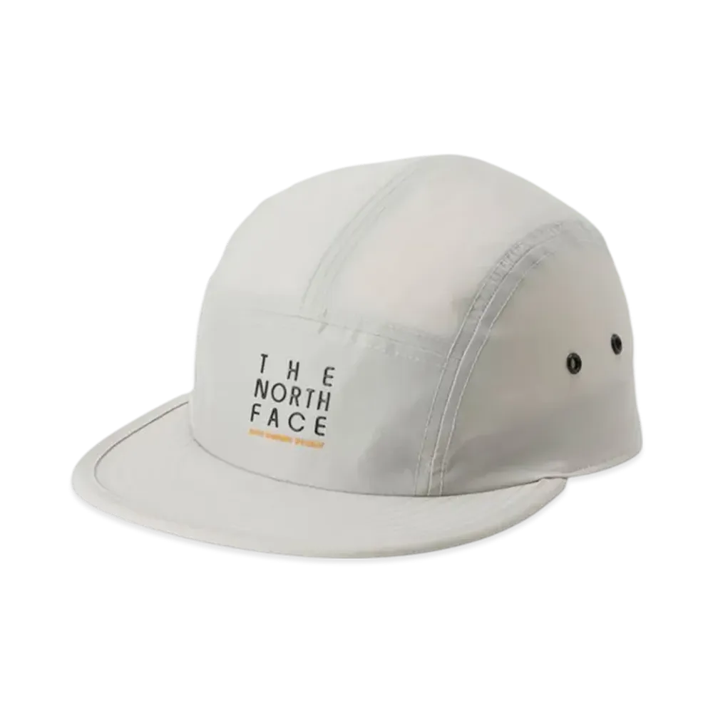 The North Face Five Panel Cap "Fossil Ivory"