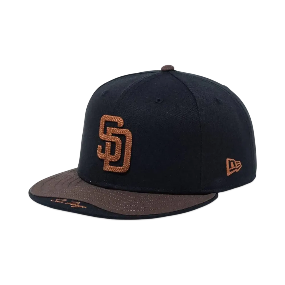 NEW ERA 59Fifty St. Valentine's Day San Diego Padres Layered "Black/Walnut"