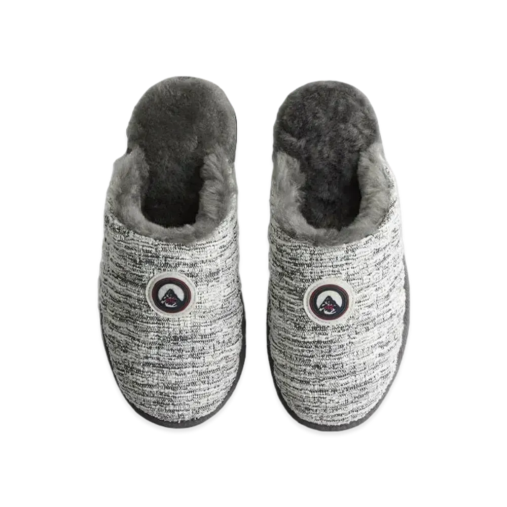 Kith Puffed Classic Logo Slippers "Statue"