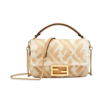 FENDI Mini Baguette Sheepskin Shopper "White"